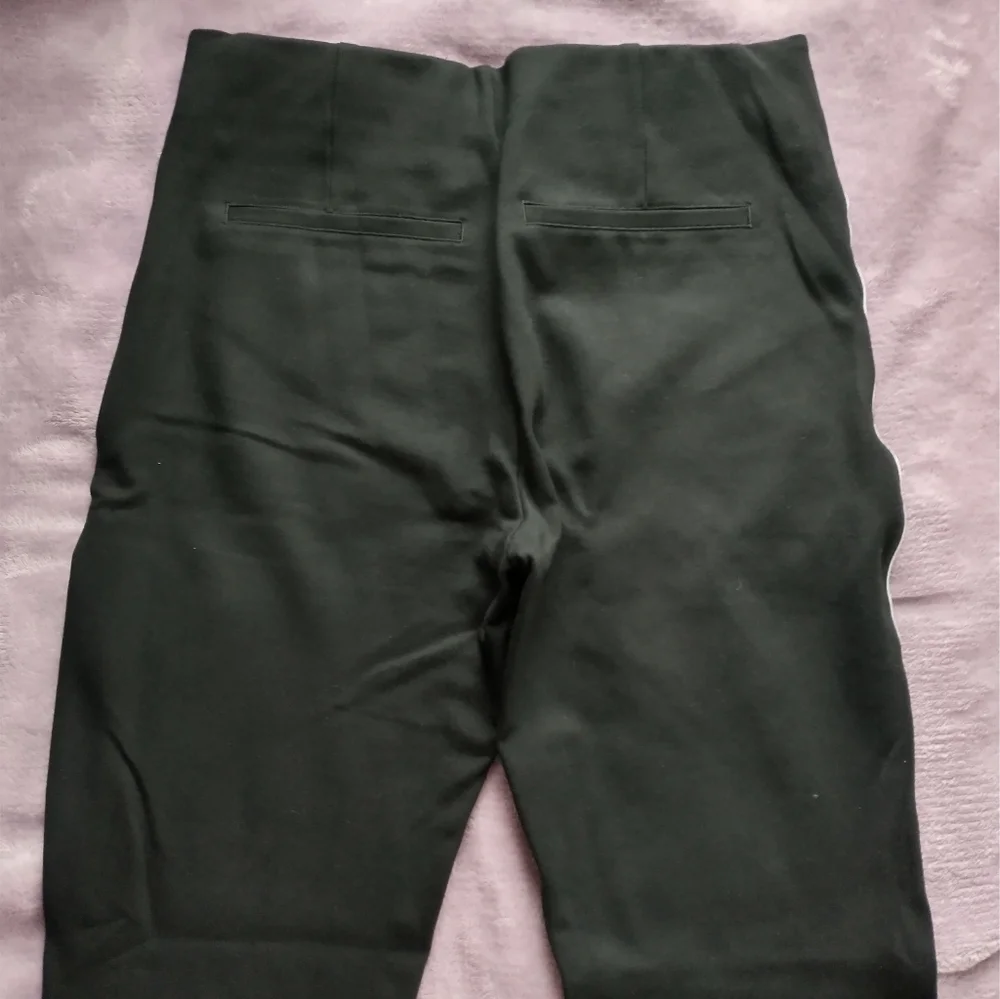 Spanx Skinny Pants With White Stripe
